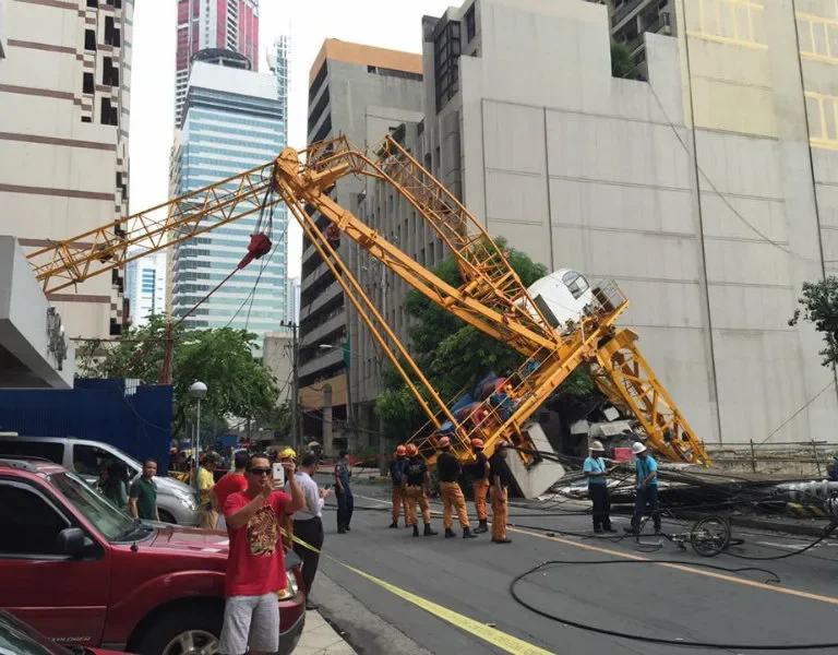 Crane Collapse with Multiple Damages & Casualties